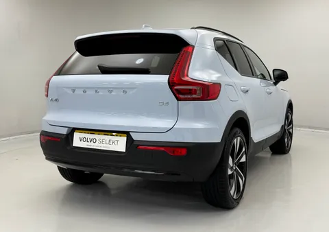 RV74FPX Volvo XC40 2.0 B4P Ultra Dark 5dr Auto Thumbnail #7