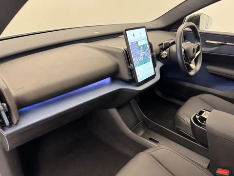 DU24ZXA Volvo Ex30 200kW SM Extended Range Ultra 69kWh 5dr Auto Thumbnail #14