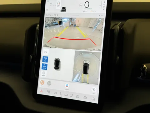 DU24ZXA Volvo Ex30 200kW SM Extended Range Ultra 69kWh 5dr Auto Thumbnail #32