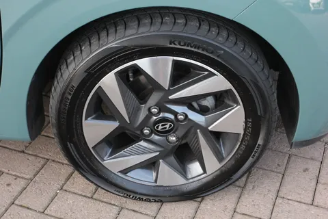 EA25WUM Hyundai i10 1.2 [79] Advance 5dr Auto [Nav] Thumbnail #6