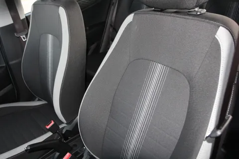 EA25WUM Hyundai i10 1.2 [79] Advance 5dr Auto [Nav] Thumbnail #8