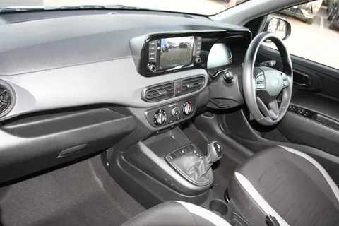 EA25WUM Hyundai i10 1.2 [79] Advance 5dr Auto [Nav] Thumbnail #9