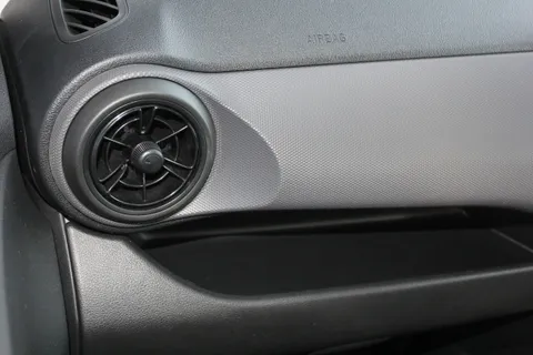 EA25WUM Hyundai i10 1.2 [79] Advance 5dr Auto [Nav] Thumbnail #10