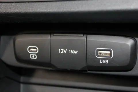 EA25WUM Hyundai i10 1.2 [79] Advance 5dr Auto [Nav] Thumbnail #24