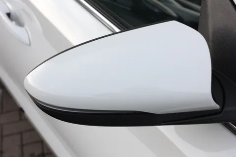 EA74BVV Hyundai Bayon 1.0 TGDi Ultimate 5dr DCT Thumbnail #5