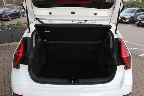 EA74BVV Hyundai Bayon 1.0 TGDi Ultimate 5dr DCT Thumbnail #15