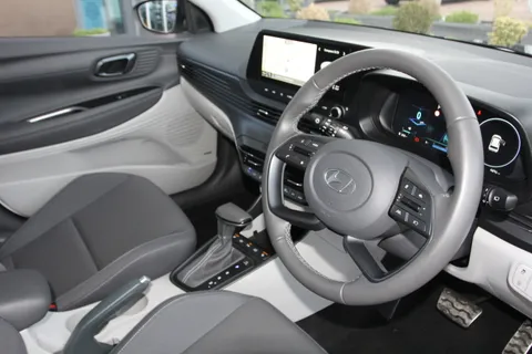 EA74BVV Hyundai Bayon 1.0 TGDi Ultimate 5dr DCT Thumbnail #17