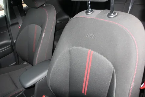 MD75NDF Hyundai Kona 1.6 Hybrid 129 N Line 5dr DCT Thumbnail #9