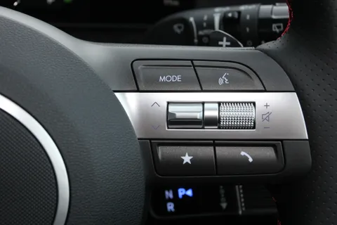 MD75NDF Hyundai Kona 1.6 Hybrid 129 N Line 5dr DCT Thumbnail #22