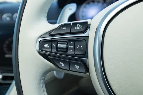 NJH1L Aston Martin Dbx V8 DBX707 5dr Touchtronic Thumbnail #29