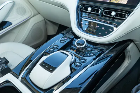 NJH1L Aston Martin Dbx V8 DBX707 5dr Touchtronic Thumbnail #45