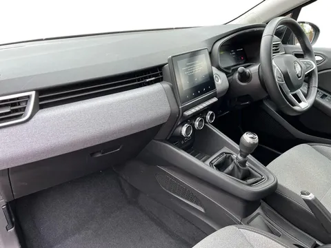 BG24HNK Renault Clio 1.0 TCe 90 Evolution 5dr Thumbnail #4