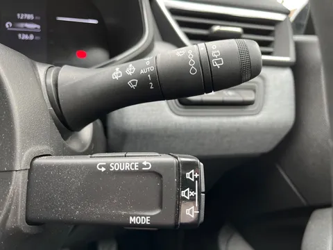 BG24HNK Renault Clio 1.0 TCe 90 Evolution 5dr Thumbnail #26