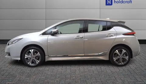 NL71ZKW Nissan LEAF 160kW e+ Tekna 62kWh 5dr Auto Thumbnail #4