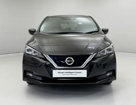 VE70OOJ Nissan LEAF 160kW e+ Tekna 62kWh 5dr Auto Thumbnail #4