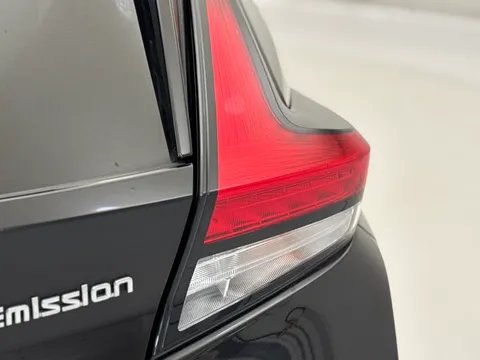 VE70OOJ Nissan LEAF 160kW e+ Tekna 62kWh 5dr Auto Thumbnail #32