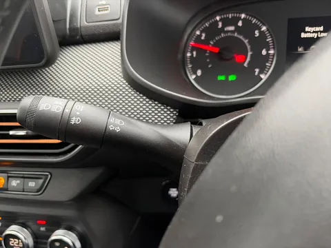 BT22HVS Dacia Sandero Stepway 1.0 TCe Prestige 5dr Thumbnail #26