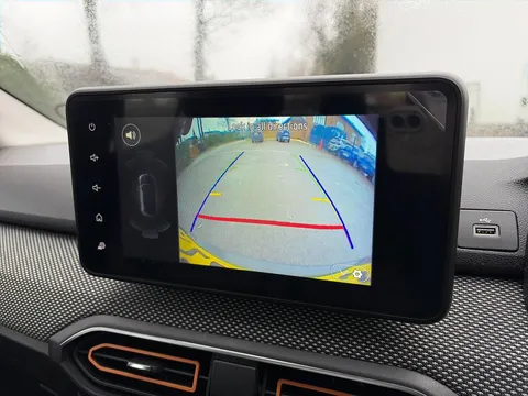 BT22HVS Dacia Sandero Stepway 1.0 TCe Prestige 5dr Thumbnail #30