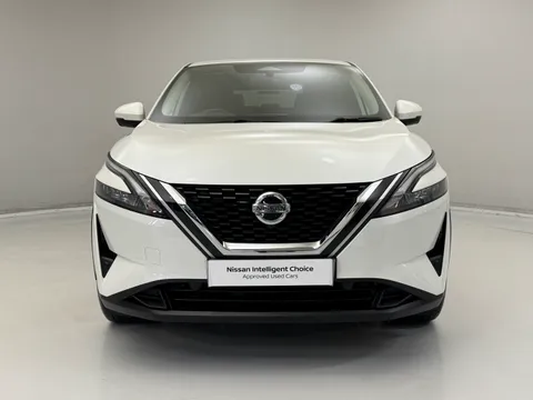 FY22UWW Nissan Qashqai 1.3 DiG-T MH N-Connecta 5dr Thumbnail #4