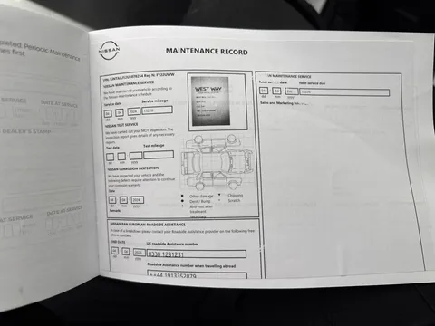 FY22UWW Nissan Qashqai 1.3 DiG-T MH N-Connecta 5dr Thumbnail #18