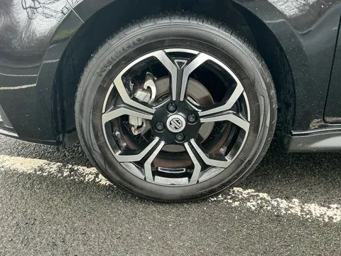 DK24XNT Mg Motor Uk Mg3 1.5 VTi-TECH Exclusive 5dr [Navigation] Thumbnail #11