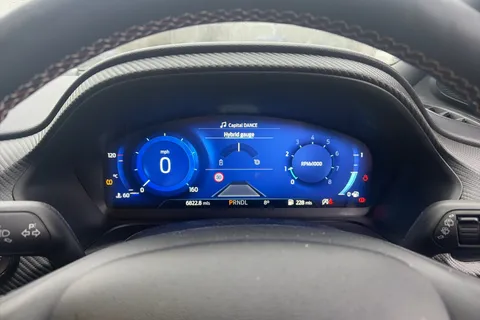 MC23XOS Ford Puma 1.0 EcoBoost Hybrid mHEV 155 Vivid Ruby Ed 5dr DCT Thumbnail #12