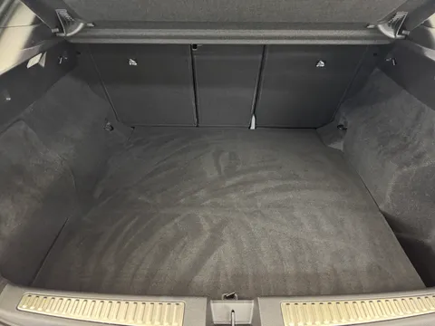 DS25ECX Renault Rafale E-Tech FHEV Techno Esprit Alpine 5dr Auto 4C Thumbnail #9