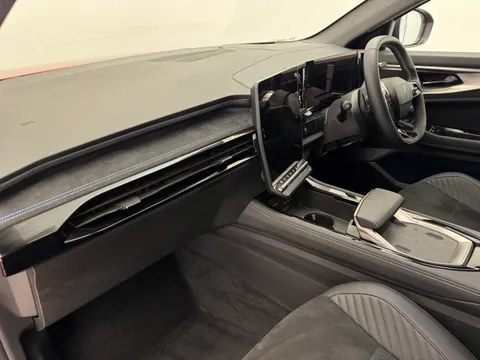 DS25ECX Renault Rafale E-Tech FHEV Techno Esprit Alpine 5dr Auto 4C Thumbnail #13