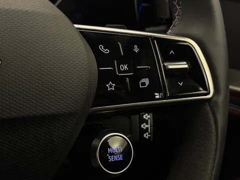 DS25ECX Renault Rafale E-Tech FHEV Techno Esprit Alpine 5dr Auto 4C Thumbnail #22