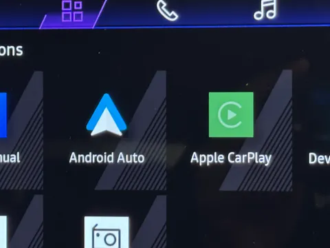 DS25ECX Renault Rafale E-Tech FHEV Techno Esprit Alpine 5dr Auto 4C Thumbnail #24