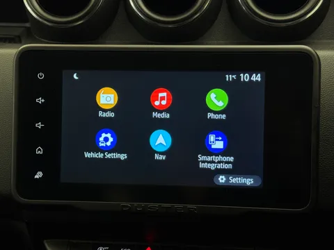 DX22RZS Dacia Duster 1.0 TCe 100 Bi-Fuel Prestige 5dr Thumbnail #25