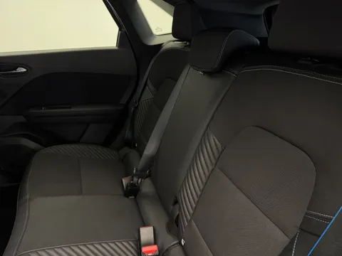 HK74PWJ Renault Symbioz 1.6 E-Tech FHEV 145 Techno Esprit Alpine 5dr Auto Thumbnail #11