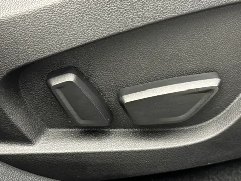 HK74PWJ Renault Symbioz 1.6 E-Tech FHEV 145 Techno Esprit Alpine 5dr Auto Thumbnail #19