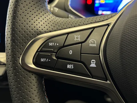 HK74PWJ Renault Symbioz 1.6 E-Tech FHEV 145 Techno Esprit Alpine 5dr Auto Thumbnail #21