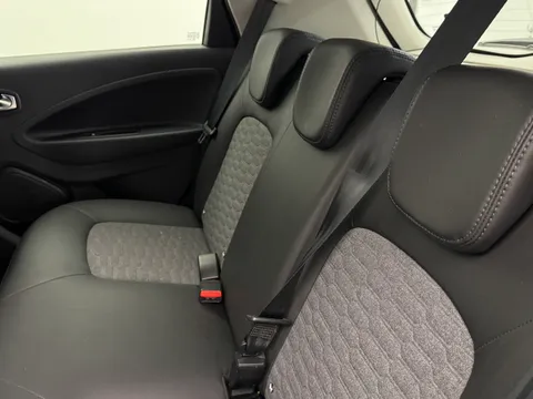 LT71NFH Renault Zoe 100kW Riviera Limited Edn R135 50kWh RC 5dr Auto Thumbnail #10