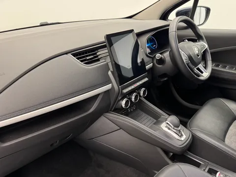 LT71NFH Renault Zoe 100kW Riviera Limited Edn R135 50kWh RC 5dr Auto Thumbnail #12