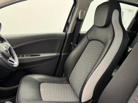 LT71NFH Renault Zoe 100kW Riviera Limited Edn R135 50kWh RC 5dr Auto Thumbnail #13