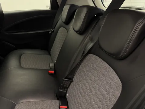 LV71KCU Renault Zoe 100kW Riviera Limited Edn R135 50kWh RC 5dr Auto Thumbnail #10