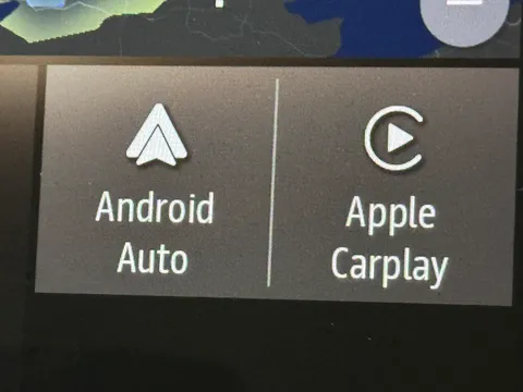 LV71KCU Renault Zoe 100kW Riviera Limited Edn R135 50kWh RC 5dr Auto Thumbnail #26