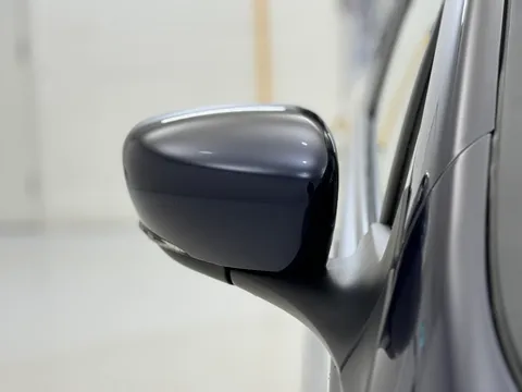 LV71KCU Renault Zoe 100kW Riviera Limited Edn R135 50kWh RC 5dr Auto Thumbnail #30