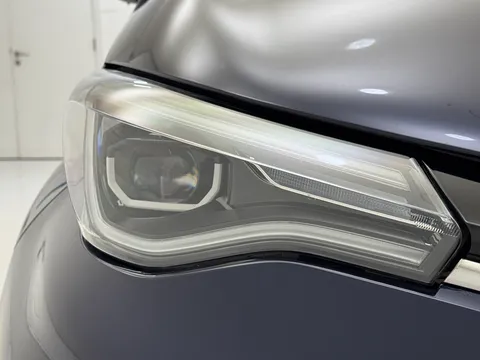 LV71KCU Renault Zoe 100kW Riviera Limited Edn R135 50kWh RC 5dr Auto Thumbnail #32