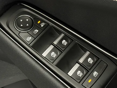 17 of 32 for Renault Austral E-Tech Full Hybrid Techno 5dr Auto