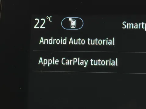 DU73ZKB Renault Clio 1.0 TCe 90 Techno 5dr Thumbnail #16