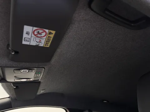 DU73ZKB Renault Clio 1.0 TCe 90 Techno 5dr Thumbnail #19