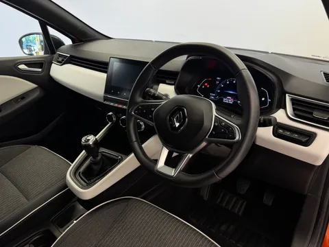 DU73ZKB Renault Clio 1.0 TCe 90 Techno 5dr Thumbnail #12