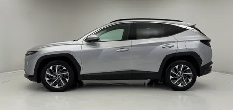 EA22AXK Hyundai Tucson 1.6 TGDi Premium 5dr 2WD Thumbnail #5