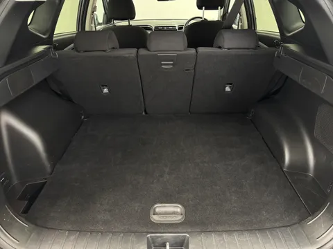 EA22AXK Hyundai Tucson 1.6 TGDi Premium 5dr 2WD Thumbnail #15