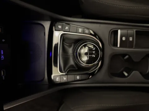 EA22AXK Hyundai Tucson 1.6 TGDi Premium 5dr 2WD Thumbnail #20