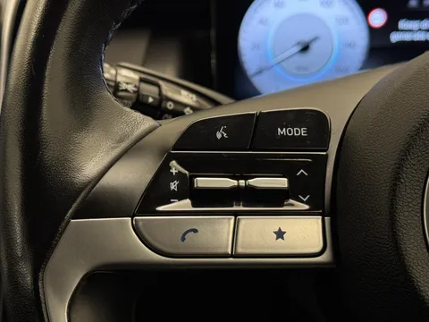 EA22AXK Hyundai Tucson 1.6 TGDi Premium 5dr 2WD Thumbnail #25