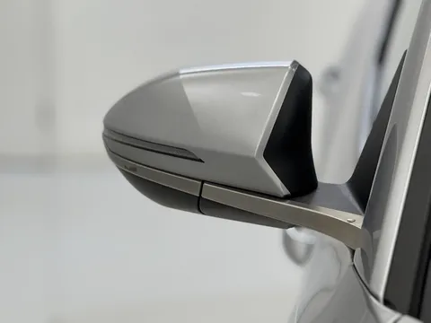 EA22AXK Hyundai Tucson 1.6 TGDi Premium 5dr 2WD Thumbnail #33